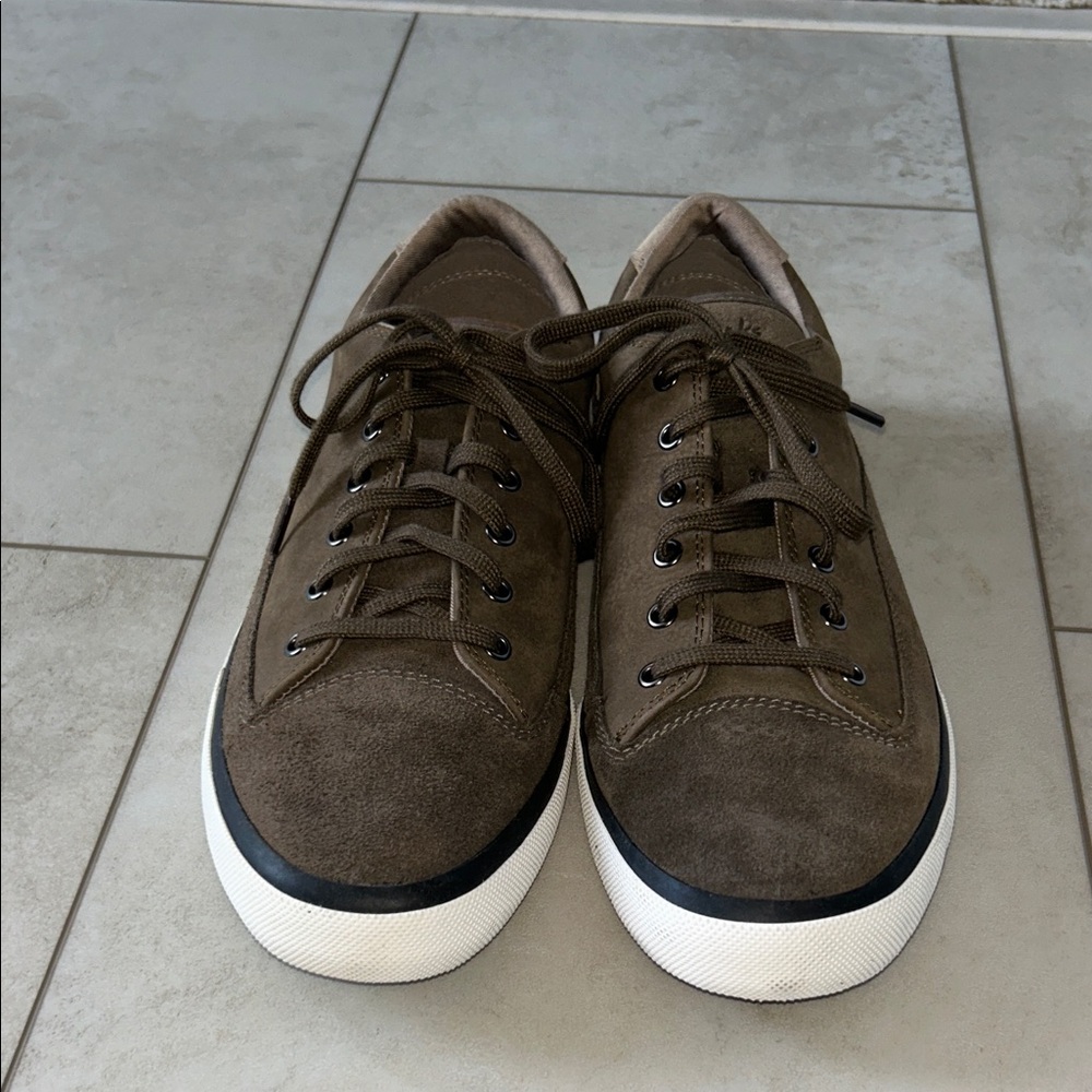 Clarks Olive Suede Sneakers